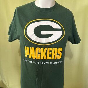 Green Bay Packers Four Time Superbowl Champions Men's Green T Shirt Medium NFL